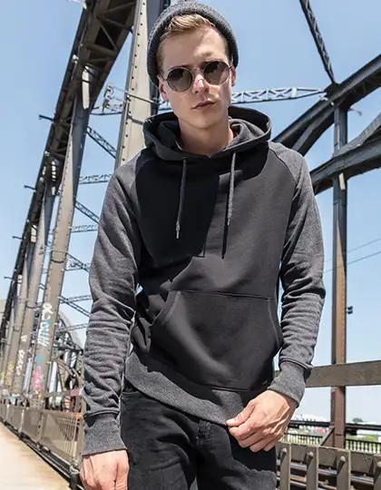 Raglan Hoody – Artikelnummer BY077