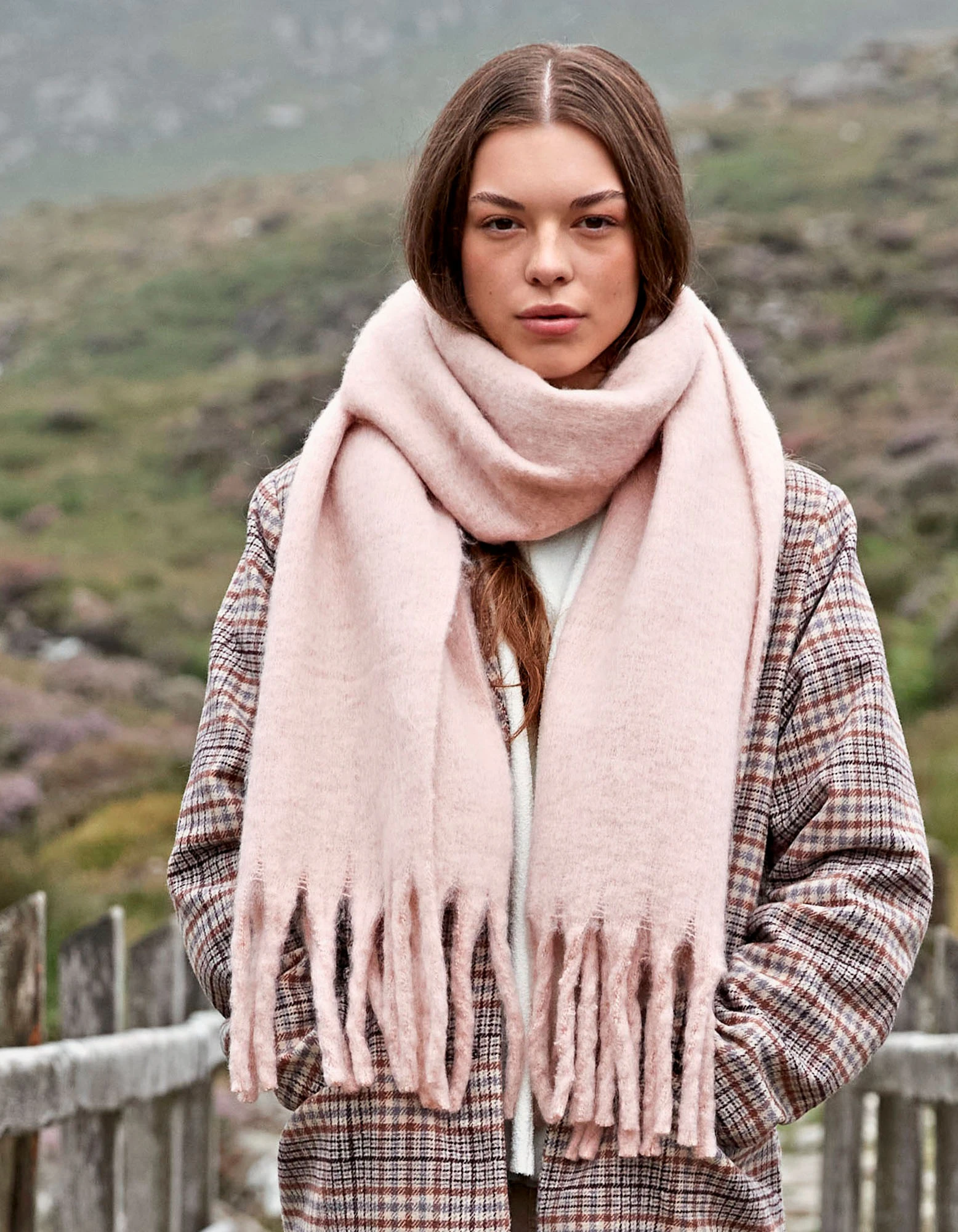 Fluffy Scarf – Artikelnummer CB496R